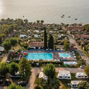 https://camping-fontanelle.it-lombardy.com
